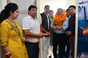 Speaker, Legislative Assembly Kavinder Gupta inaugurating Unisex Health Club at Trikuta Nagar on Wednesday.