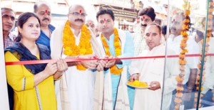 Senior BJP leader, Yudhvir Sethi, inaugurating a jewellery showroom at Pacca Danga in Jammu.