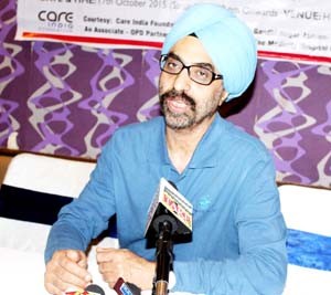 Dr Balbir Singh interacting with media persons at Jammu on Saturday.