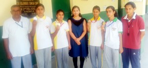 HPS students who excelled in recently concluded tournament posing for a photograph.