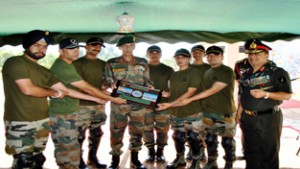 Lt Gen DS Hooda, Army Commander, Northern Command felicitating Motorcycle Expedition team on Golden Jubilee of DAH Division.