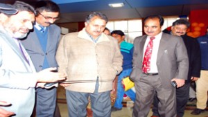 Minister for R&B, Syed Mohammad Altaf Bukhari and others during an inaugural function of the Rocking Rides for children at Sangarmall Shopping Complex at Srinagar on Sunday.