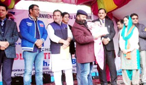 Minister for Social Welfare, Bali Bhagat during launch of Ladli Beti and AASRA schemes at TRC Kishtwar.