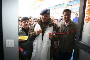 DIG, HQ (LDK) ITBP, Anil Kumar Gautam inaugurating a Hybrid ATM at Choglamsar in Leh.