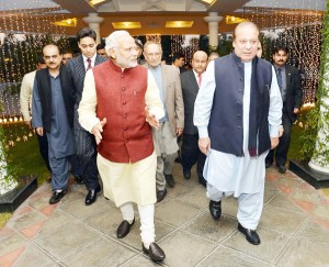 Prime Minister Narendra Modi visits the Prime Minister of Pakistan, Nawaz Sharif's home in Raiwind, where his grand-daughter's wedding is being held, at Lahore, Pakistan on Friday.