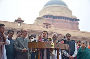 Congress Vice President Rahul Gandhi with a party delegation talking to reporters while coming out of Rashtrapati Bhavan after submitting a memorandum to President Pranab Mukherjee at Rashtrapati Bhawan in New Delhi on Thursday. (UNI )