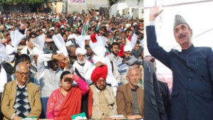 Leader of Opposition in Rajya Sabha Ghulam Nabi Azad waving to party workers during a rally in Jammu on Wednesday. — Excelsior/Rakesh