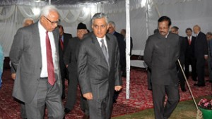 Governor N N Vohra discussing a point with Chief Justice of India at Raj Bhavan.