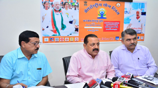 Union Minister Dr Jitendra Singh addressing a press conference on the eve of "International Yoga Day", at New Delhi on Sunday.