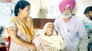 80 years old Jaswinder Kaur, whose fractured hip joint was replaced at Amandeep Hospital, Amritsar.