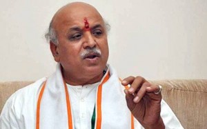 Togadia urges Centre to focus on cross-border attacks, ryots’ suicides