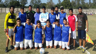 Young footballers of GD Goenka Public School, Jammu governed by Om ...