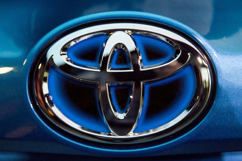 Cars Diesel Monogram/Emblem/Logo Universal fit for Car Fuel Tank Useful for Toyota  Innova Crysta