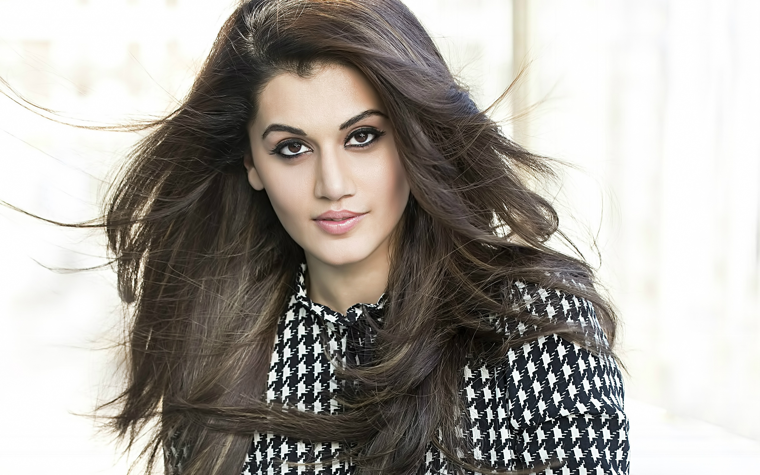 taapsee-pannu-starrer-naam-shabana-shoot-begins