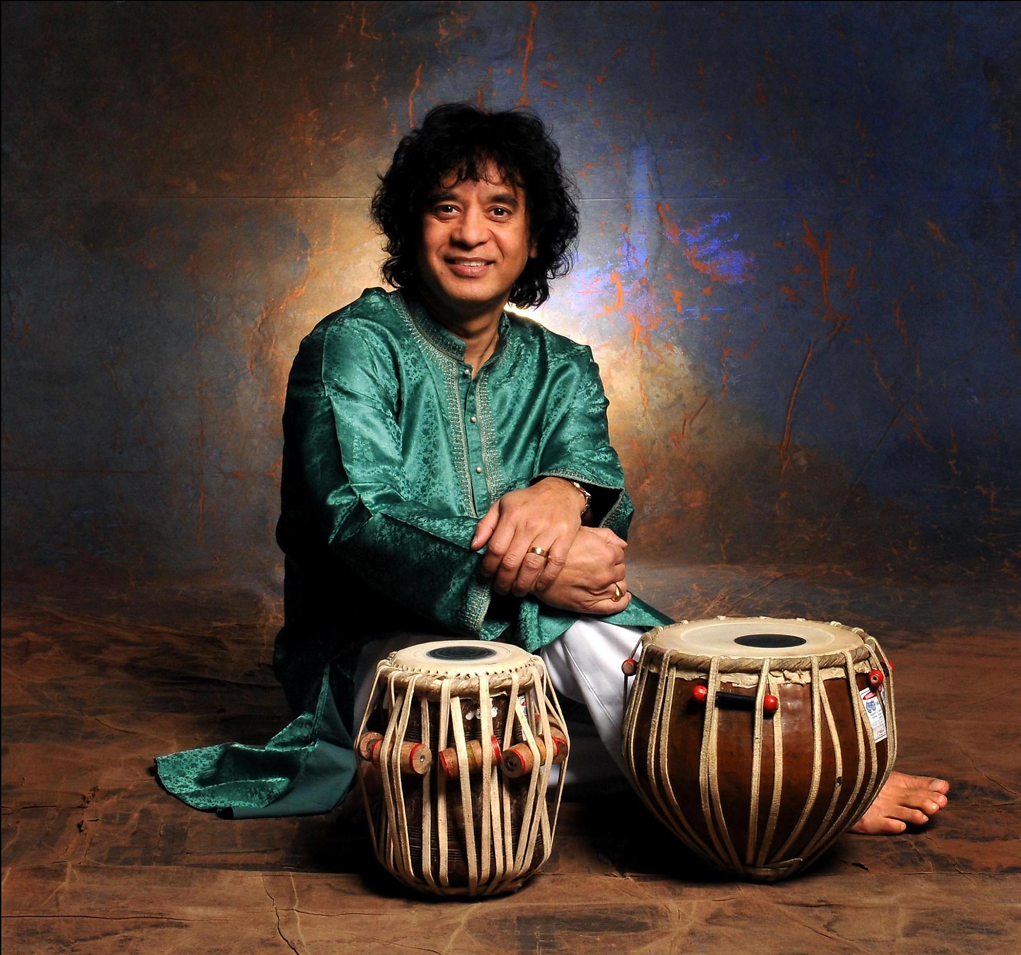 Book To Chronicle Life Of Tabla Maestro Zakir Hussain | DailyExcelsior