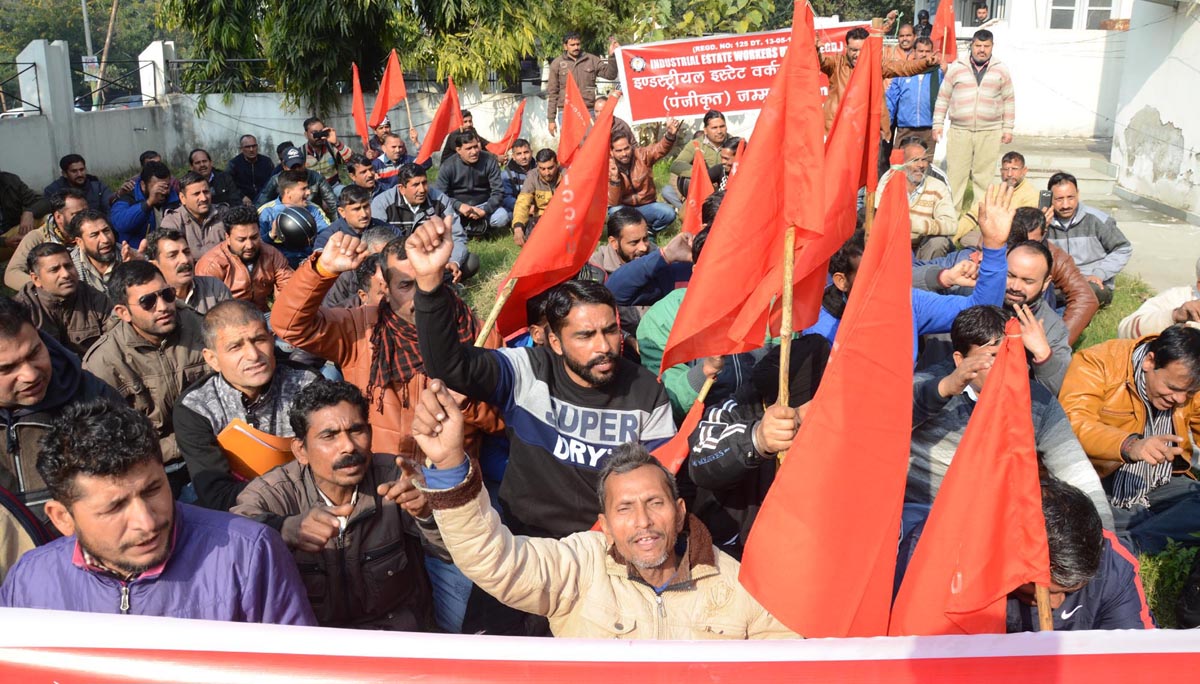 Trade Unions Protest Against Modi Govt, Demand Roll Back On Anti-worker ...