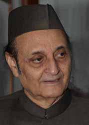 Prima-facie, a 'serious diplomatic lapse': Karan Singh slams Govt over ...