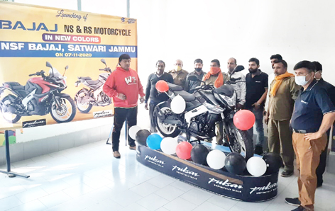 Nsf Bajaj Launches Pulsar Ns Rs Series In New Colours