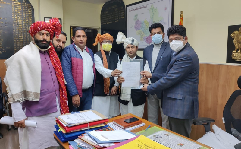 Pahari Tribe ST Forum members submitting representation to Divisional ...